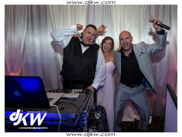 031-DJ-KW-Services